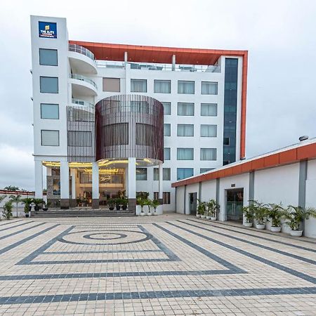 The Elite Lucknow Convention Hotel Экстерьер фото