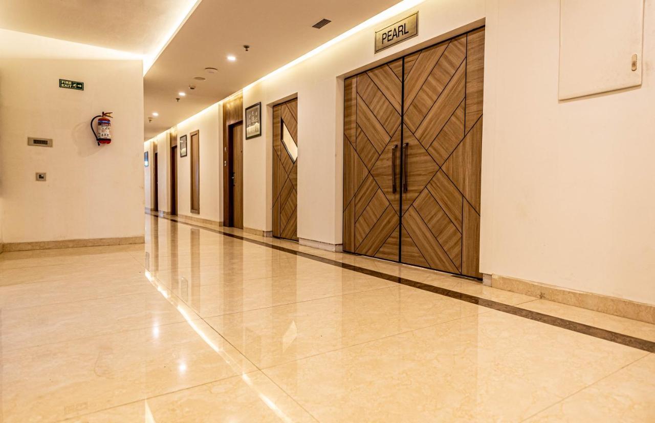 The Elite Lucknow Convention Hotel Экстерьер фото